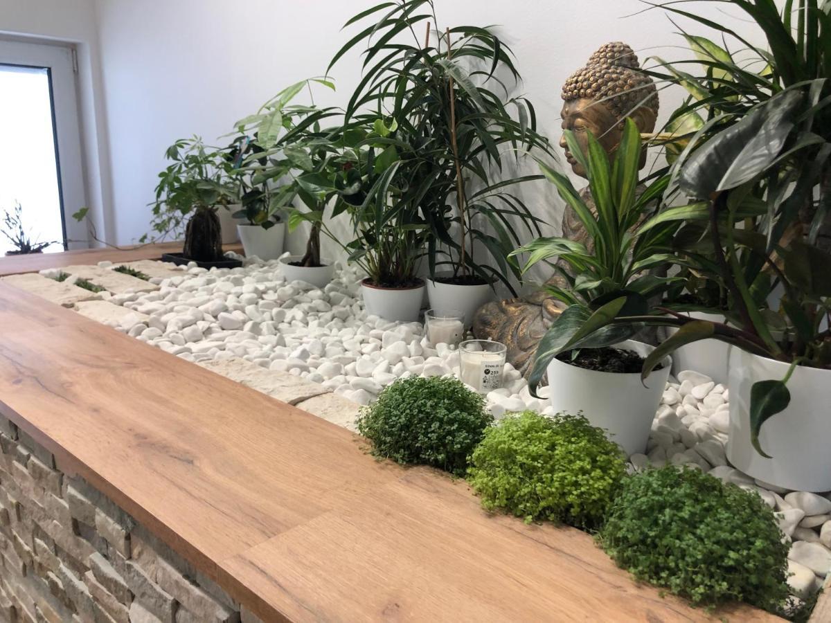 クラーニGarden Houseアパートメント エクステリア 写真